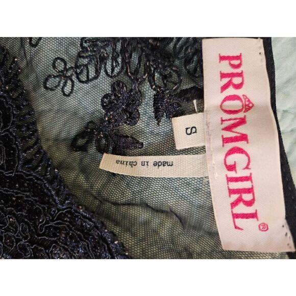 Prom Girl navy blue lace top sleeveless gown. Size S. - Picture 4 of 5